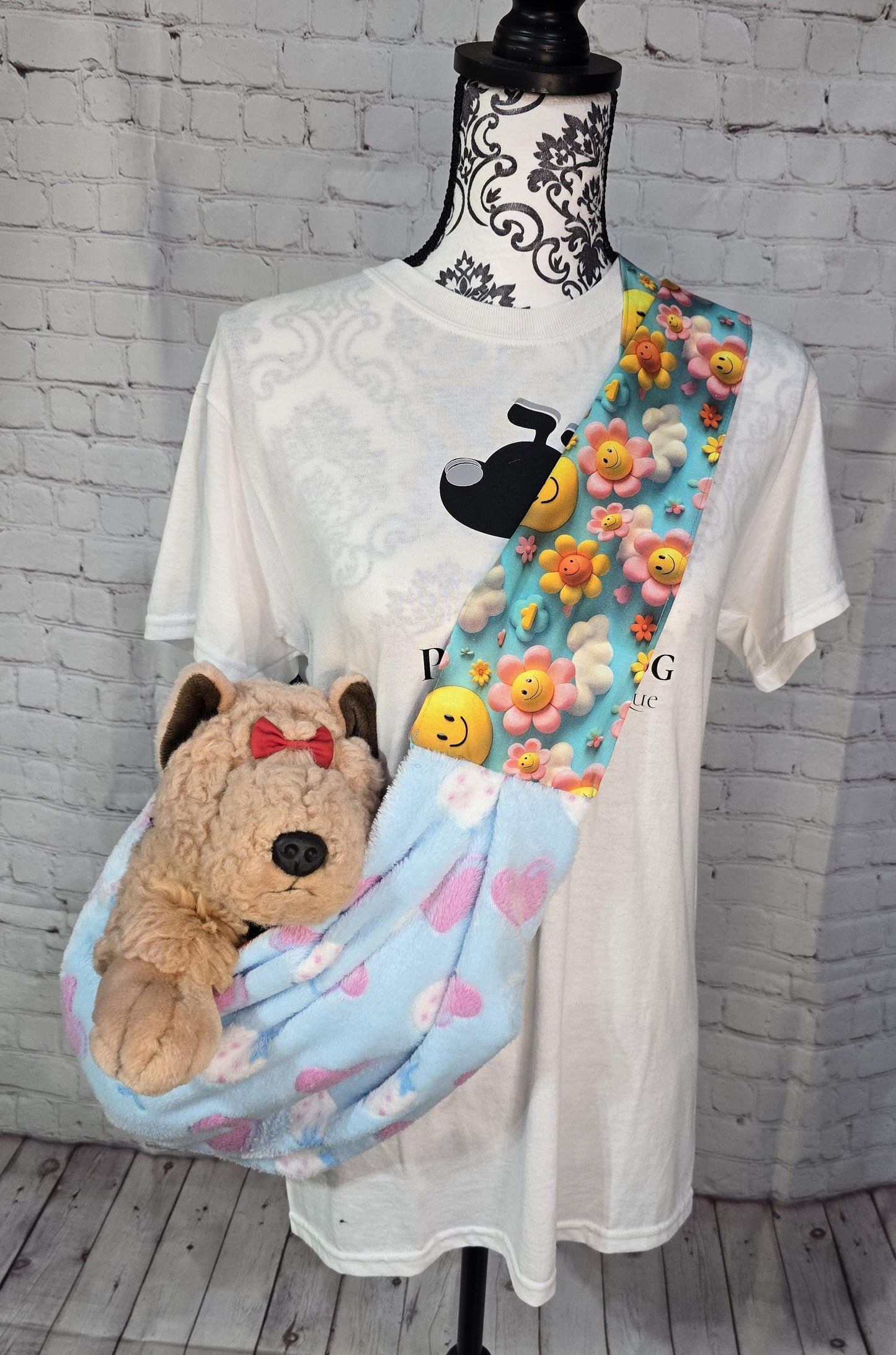 Pet sling bag